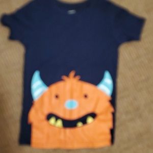 4for$20!! Pj top by Carters Boys size 8